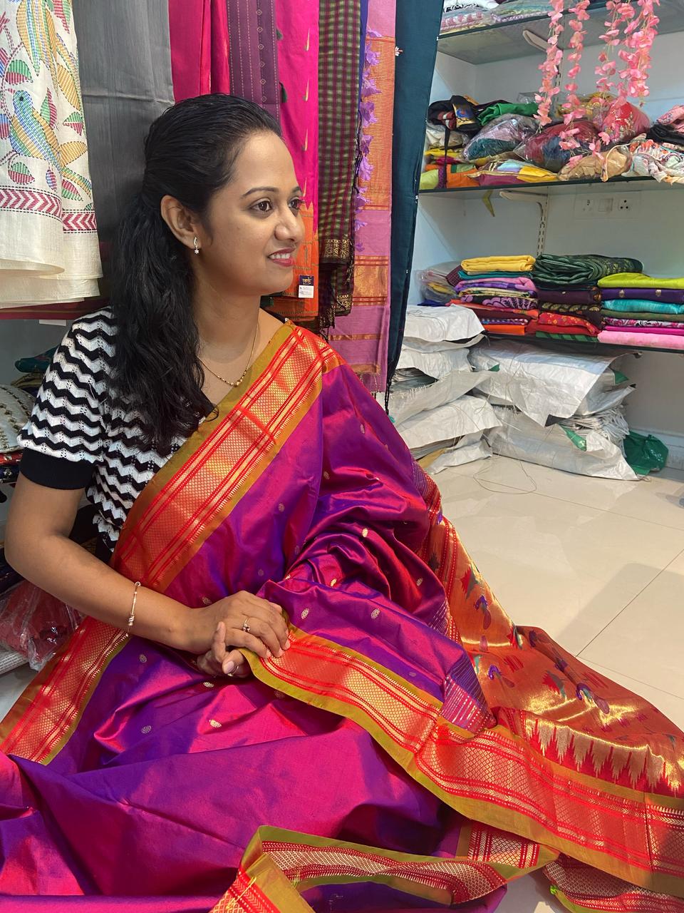 Pure Silk Yeola Fancy Pallu Handloom Paithani